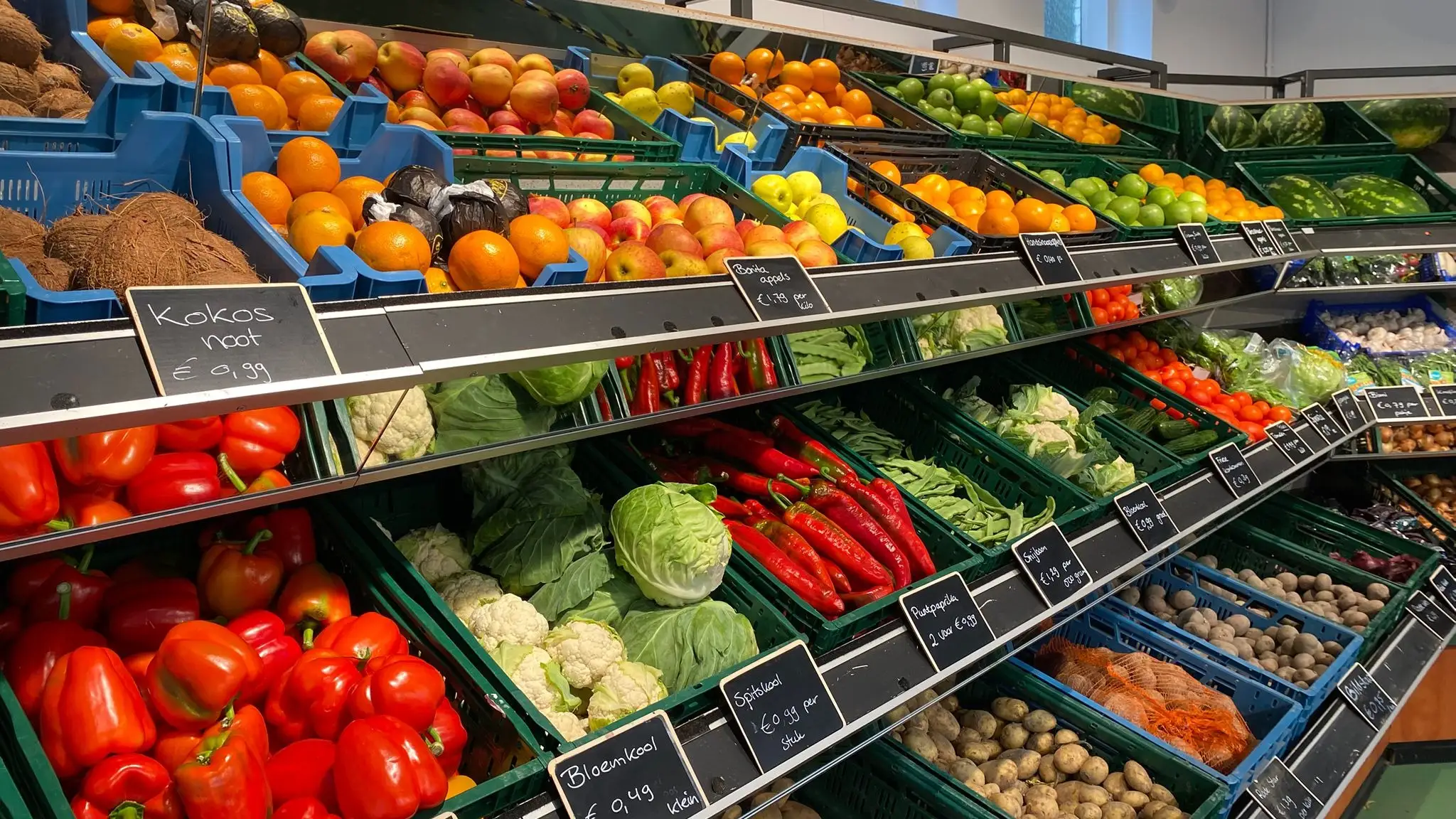 Goedkope verse groente en fruit bij MOES