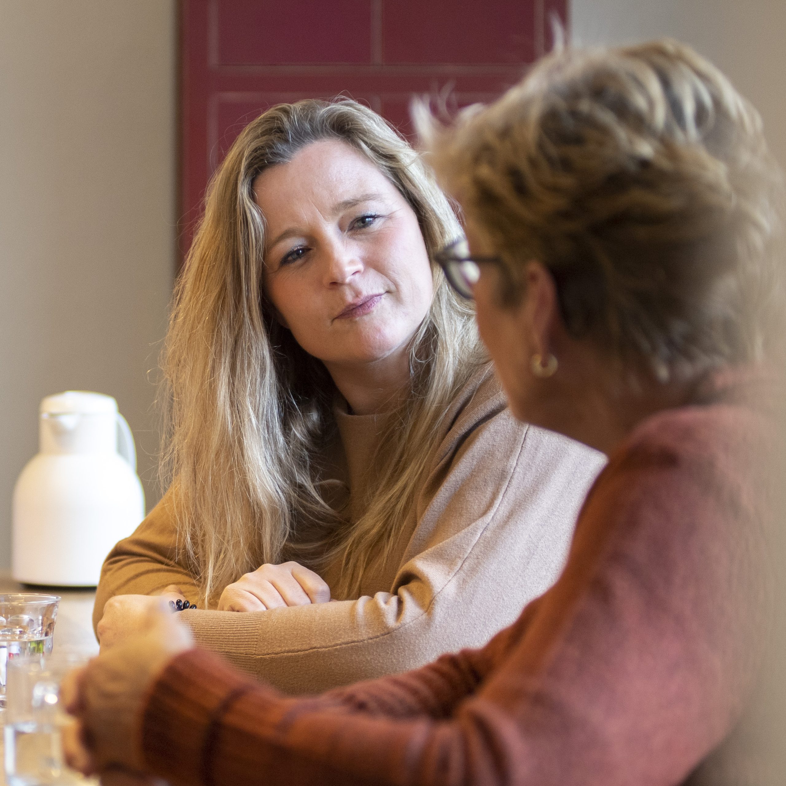 Gastvrouwen-/heren voor de Skulp Friesland. Locatie Leeuwarden