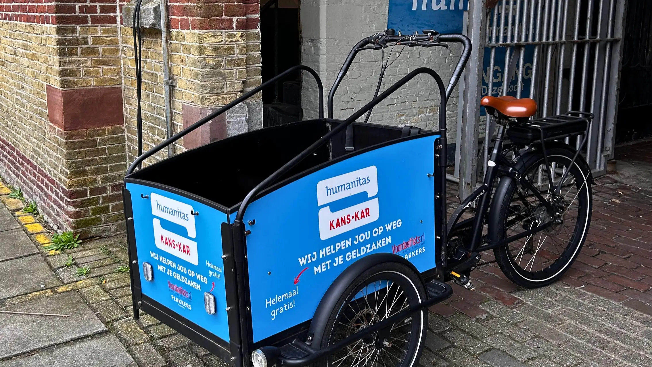 Bakfiets driver with an interest in money matters!