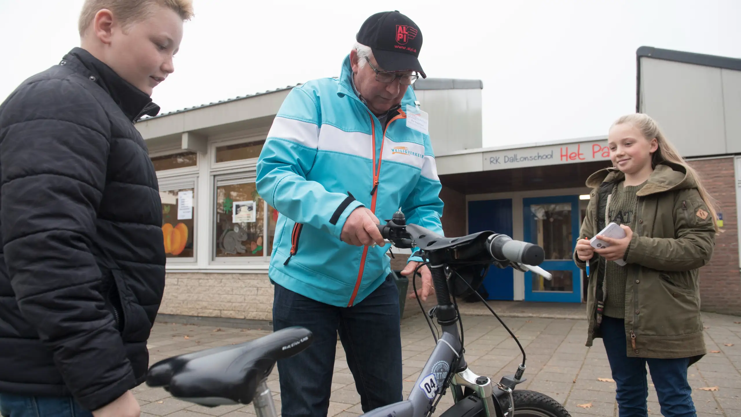 Volunteer for Transport Projects (various)